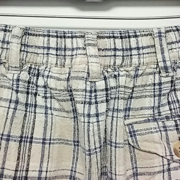 Silk Exchange Plaid Shorts - Picture 6 of 8